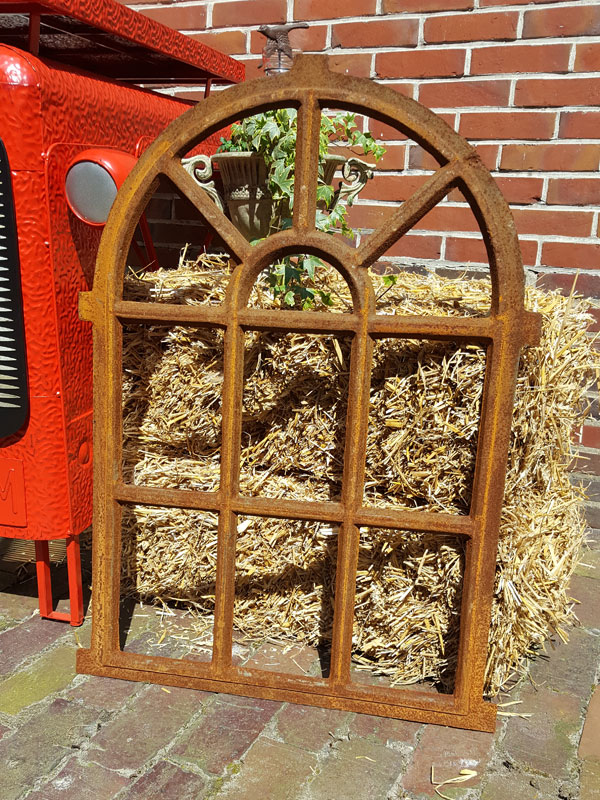 großes Stallfenster