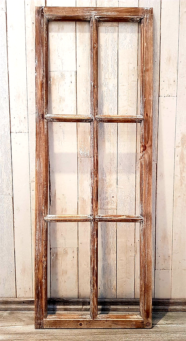 großer Fensterrahmen Versand