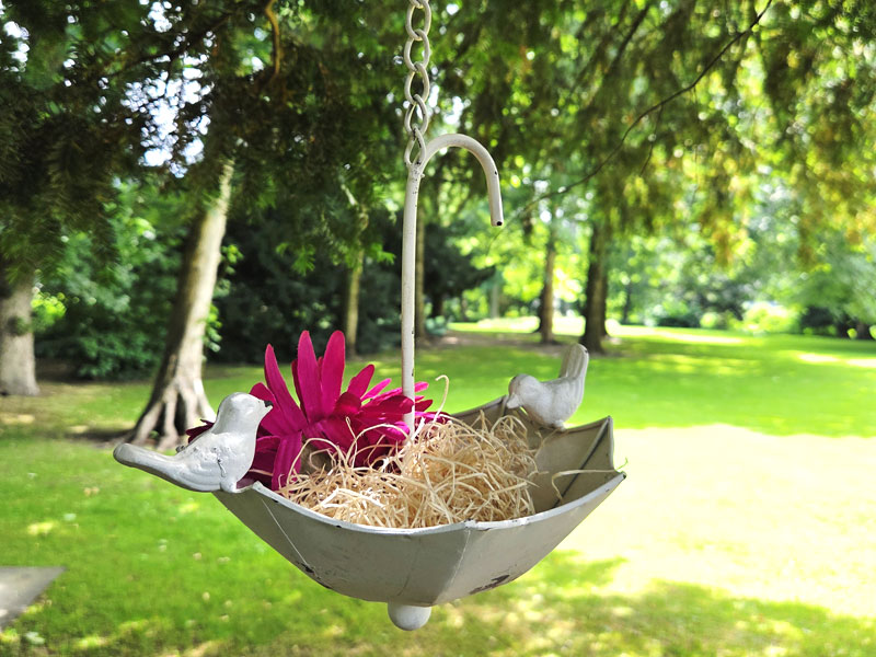 Besondere Gartendeko aus Gusseisen & Edelrost