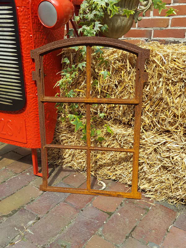 Stallfenster Rostig