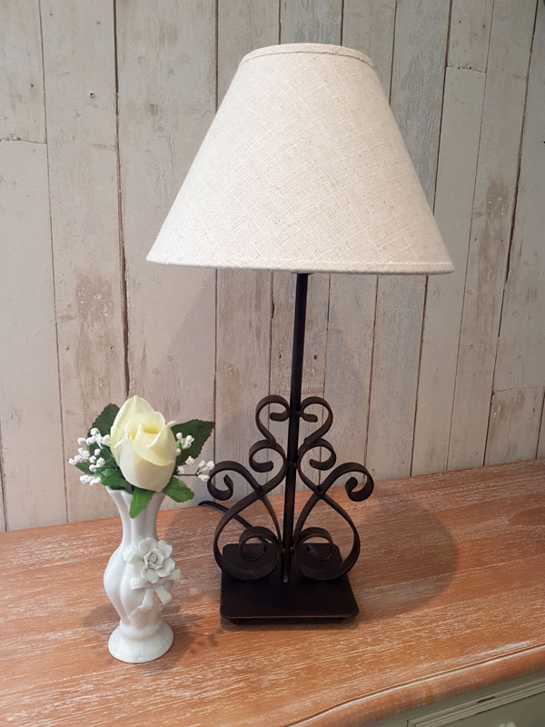 Landhaus Deko Tischlampe