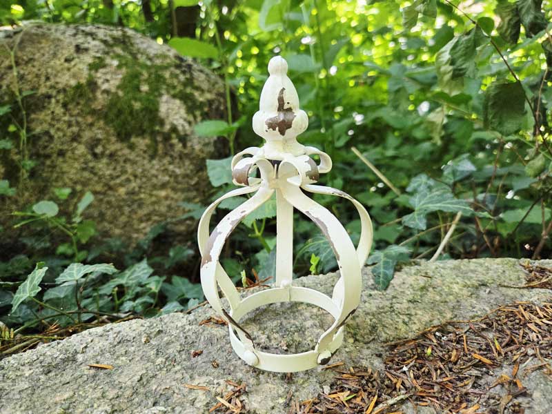 Kleine Gartenkrone 16cm Shabby Chic altweiß