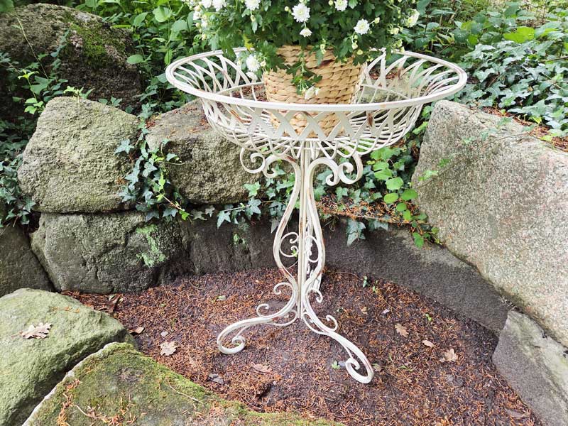 Imposanter Shabby Chic Pflanzenständer 82cm Blumenständer