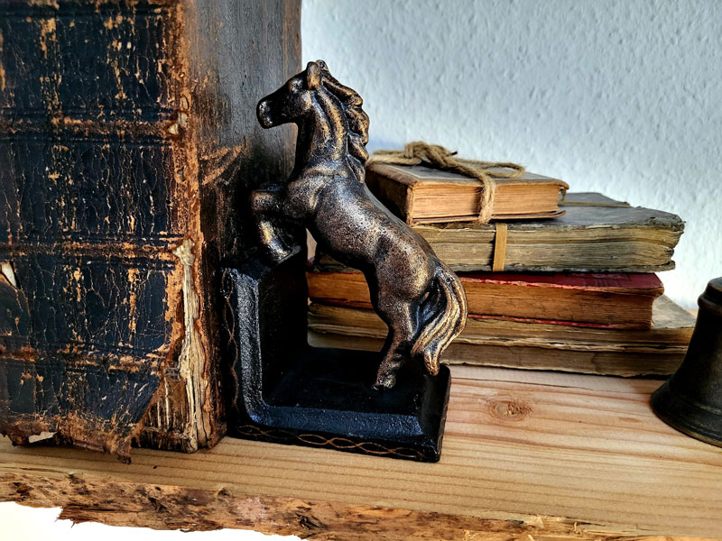 Nostalgische Buchstütze "Pferd" brüniertes Gusseisen