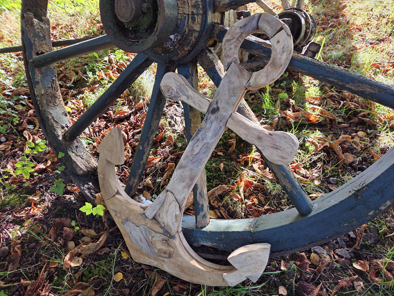 Handgefertigter Deko Anker aus recyceltem Teakholz 80cm zum Aufhängen oder Stellen