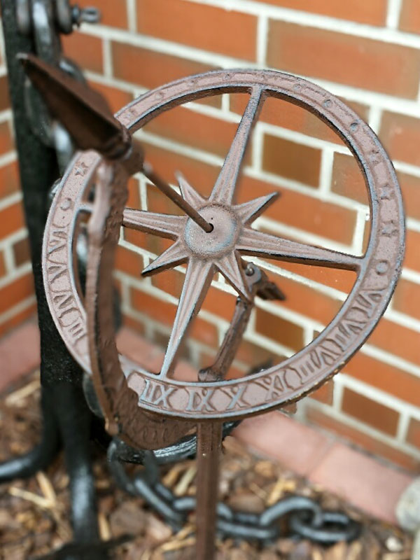 Vintage Stand Sonnenuhr Vintage Stand Sonnenuhr