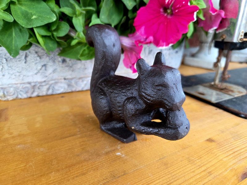 Deko Gartenfigur "Eichhörnchen" aus Gusseisen 12cm Herbstdeko