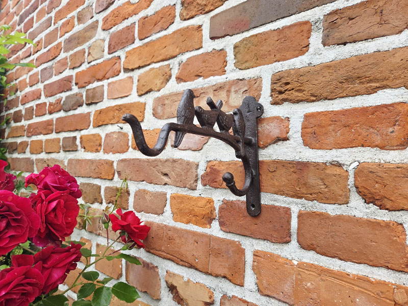 Wandhalterung 25cm "Vögelchen" Wandhaken für Blumenampeln Gusseisen