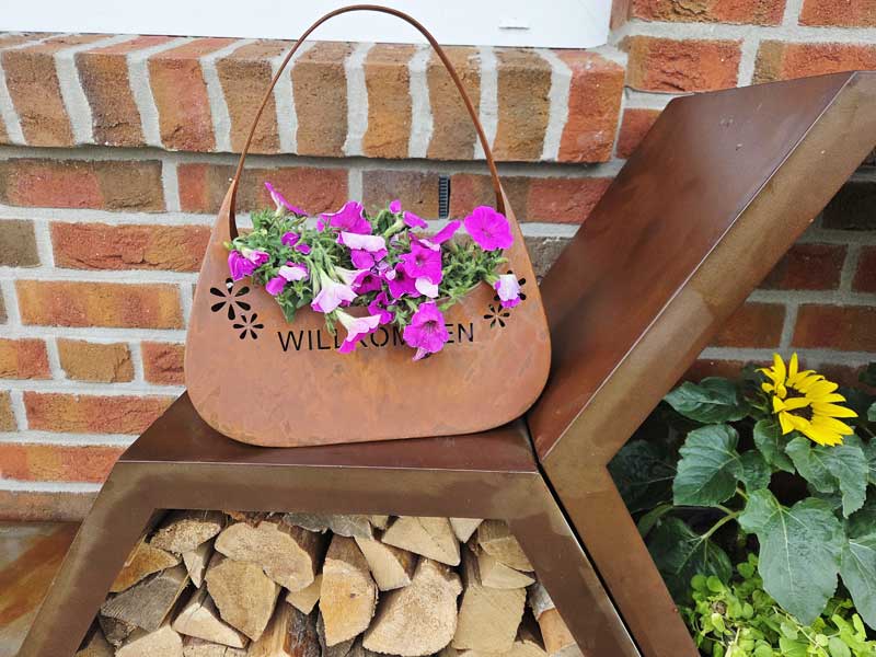 Pflanzkorb "Willkommen" Edelrost 33x37cm Blumen-Tasche